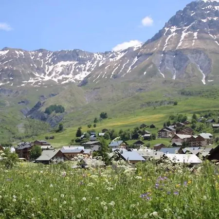 Spacieux 3*, 1er Etage D'un Chalet, Centre Village, Proche Commerces Et Pistes, 200m Des Pistes - Fr-1-618-3 Apartment Albiez-Montrond